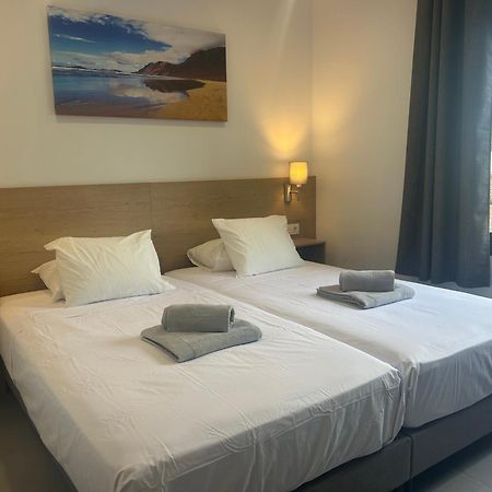 פוארטו דל כרמן Stunning 2 Bedroom Seafront Apartment מראה חיצוני תמונה
